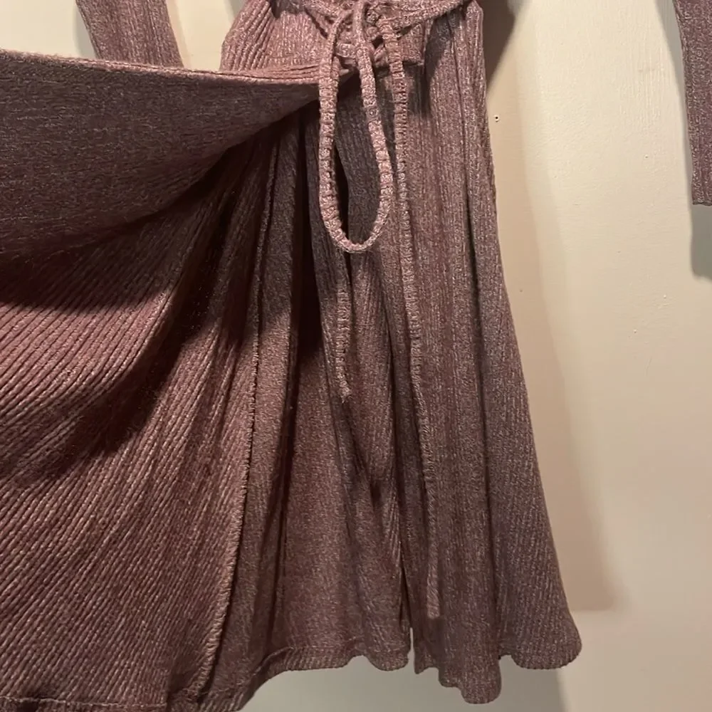 American Eagle- Don’t Ask Why Line- Made in Italy Purple True Wrap Dress- O/S - Picture 4 of 7